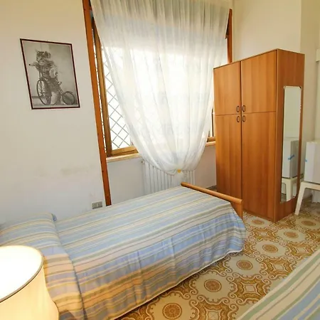 게스트하우스 Casa Lucrezio 토레 수다