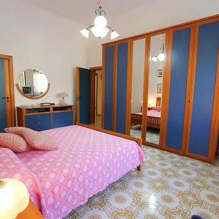 Gæstehus Casa Lucrezio Torre Suda