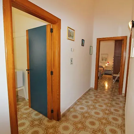 게스트하우스 Casa Lucrezio 토레 수다